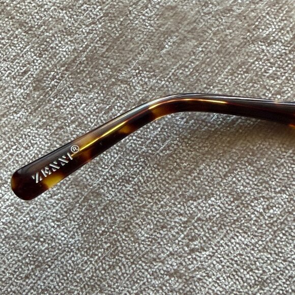 Zenni Tortoise Cat Eye Glasses with Star Detail - Picture 5 of 9